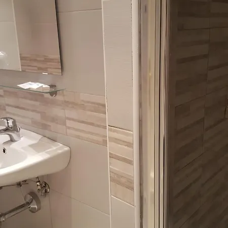 Hotel Milano 2*