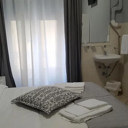 Hotel Milano 2*