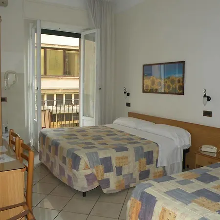 Hotel Milano 2*