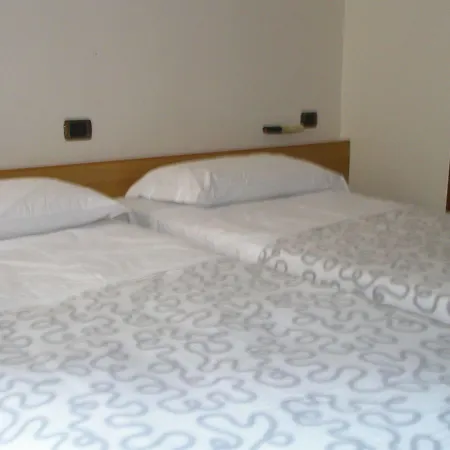 Milano Hotell 2*